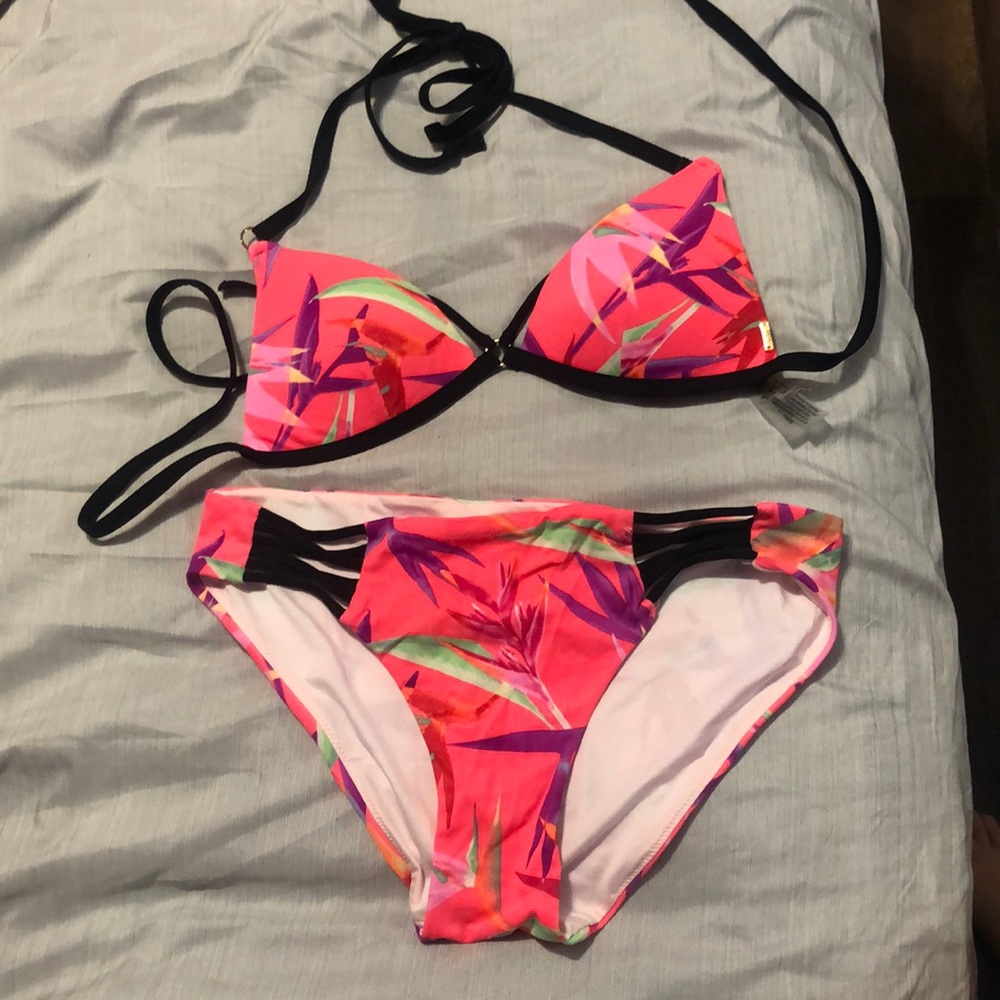 Swim suit- Victoria secret. (Xs top M bottom)